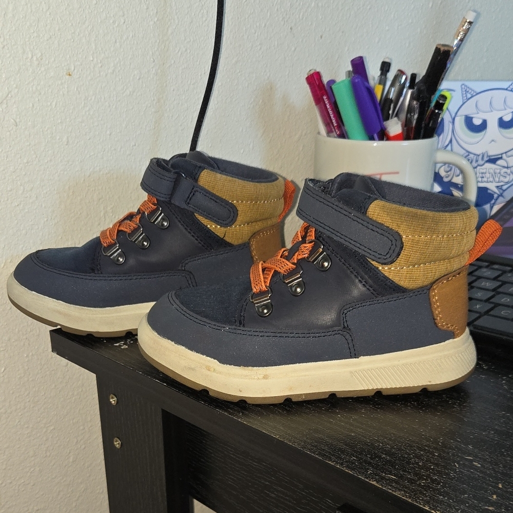 Cat & Jack Navy and Tan Kids Boots